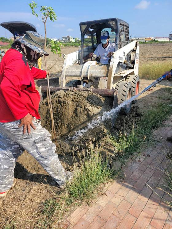台南小山貓整地