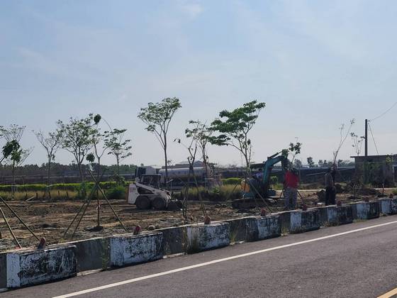 台南小山貓怪手整地