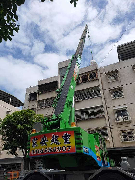 台南市南區吊車