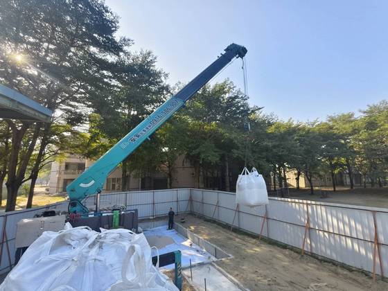 台南永康區吊卡車