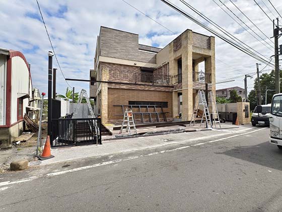 台南東山區吊卡車