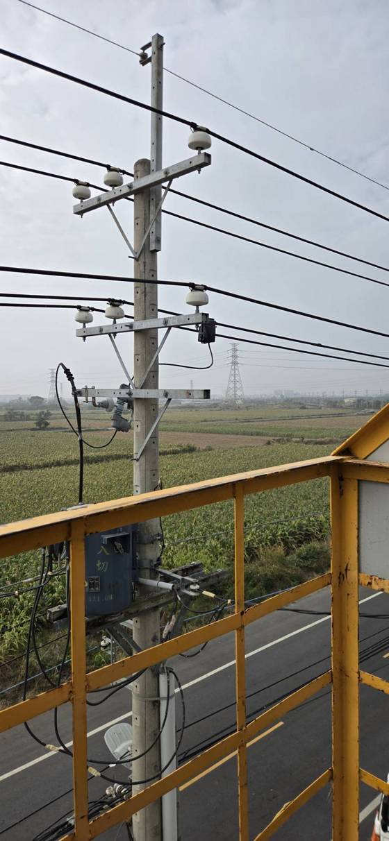 台南鹽水區吊卡車