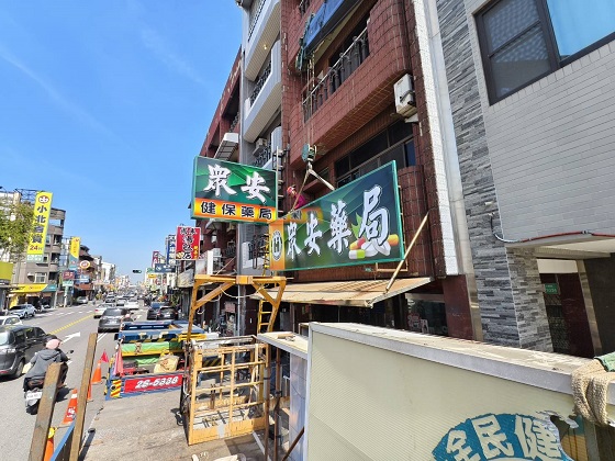 台南北區吊卡車