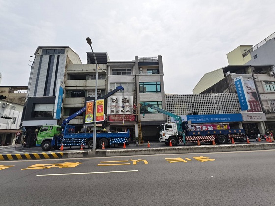 台南中西區吊卡車