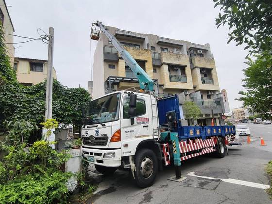 台南白河區吊籠作業