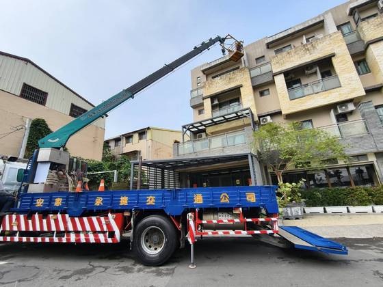 台南白河區吊籠作業